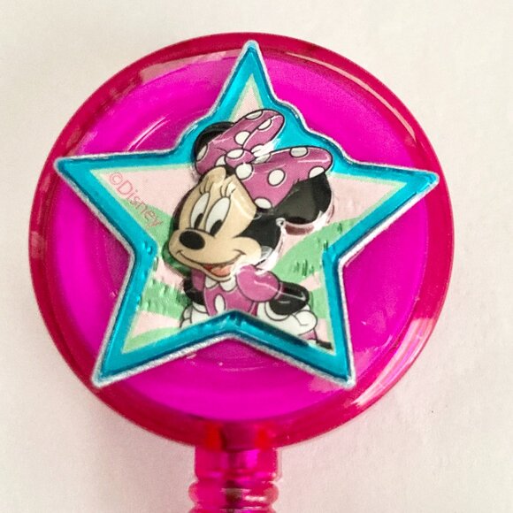 Disney Minnie Mouse Charm ID Badge Holder Lanyard Retractable Reel Pink Dots - Picture 2 of 5